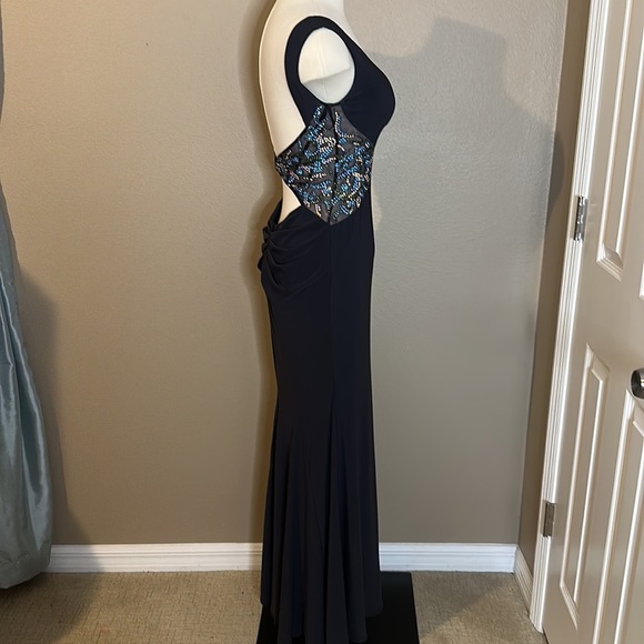 JOVANI Navy Plunging Neckline Gown with Gorgeous Rhinestone Detailing Size 2 - Picture 13 of 16